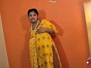 Fat Indian dolls takes off exposed to web cam